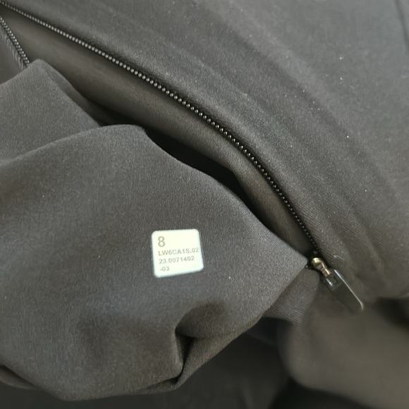 Lululemon pants - Picture 4 of 8